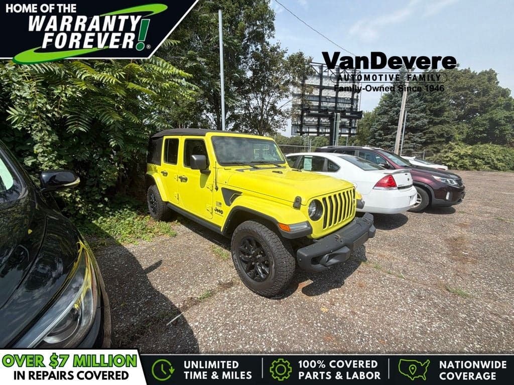 2023 Jeep Wrangler Sport — photo 1 of 14
