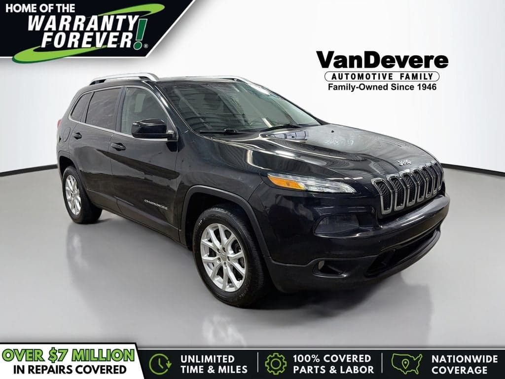 2015 Jeep Cherokee Latitude — photo 1 of 14