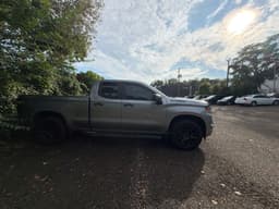 Extra Photo