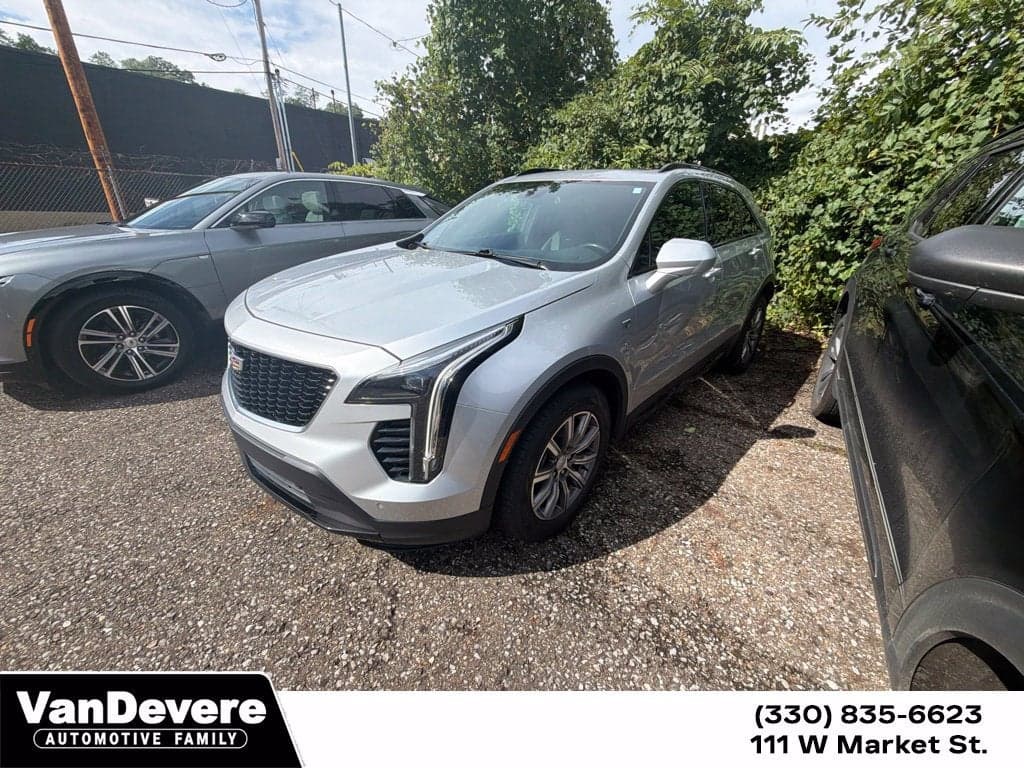 2020 Cadillac XT4 AWD Sport — photo 1 of 14