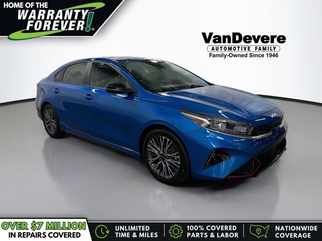 2023 Kia Forte GT-Line — photo 1 of 35