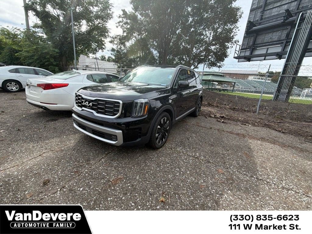 2023 Kia Telluride SX — photo 1 of 14