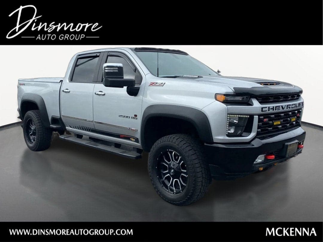 2021 Chevrolet Silverado 2500HD Custom — photo 1 of 54