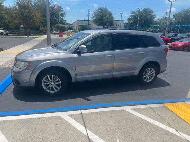 2016 Dodge Journey SXT — photo 1 of 3