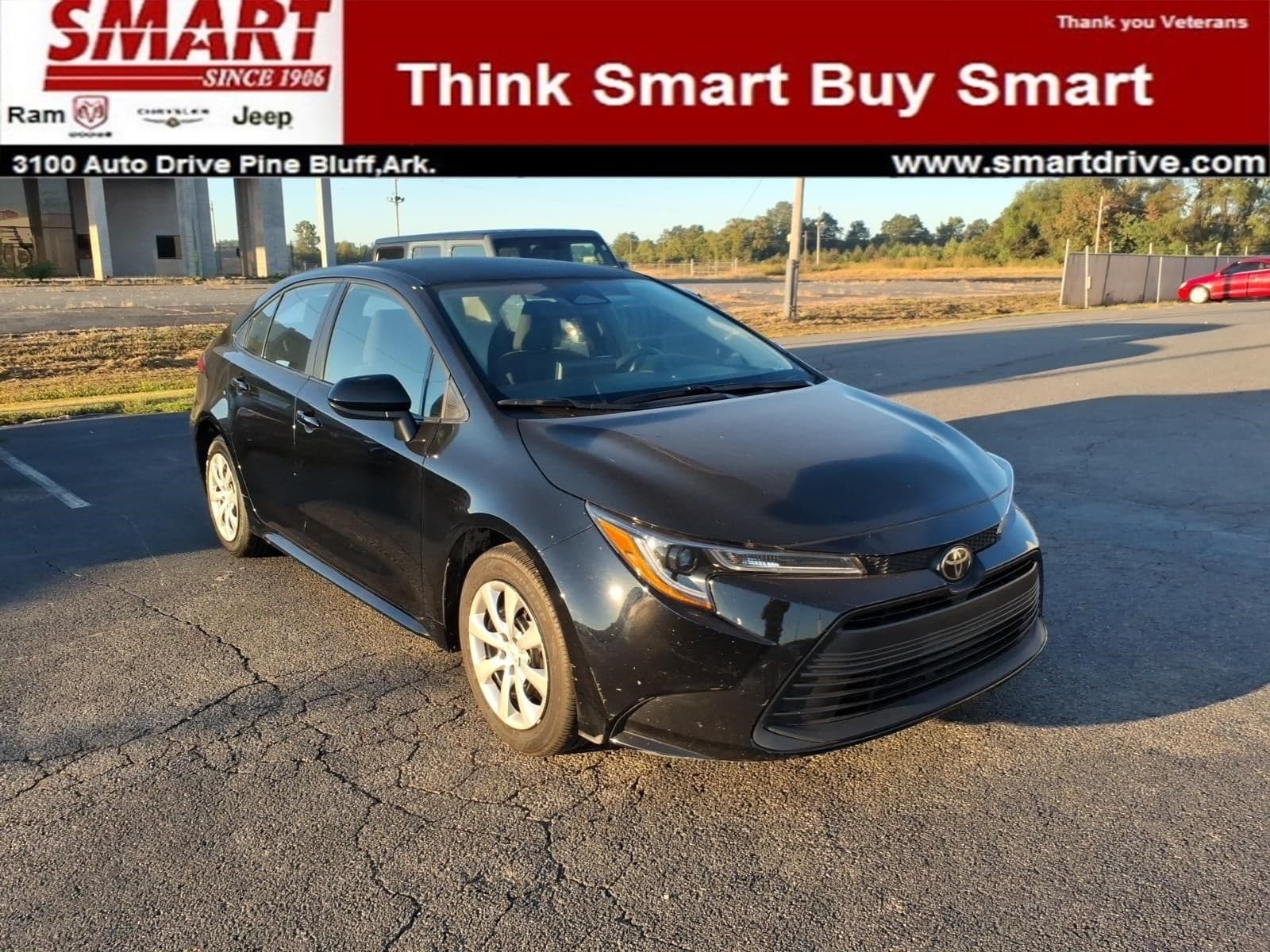 2025 Toyota Corolla LE — photo 1 of 5