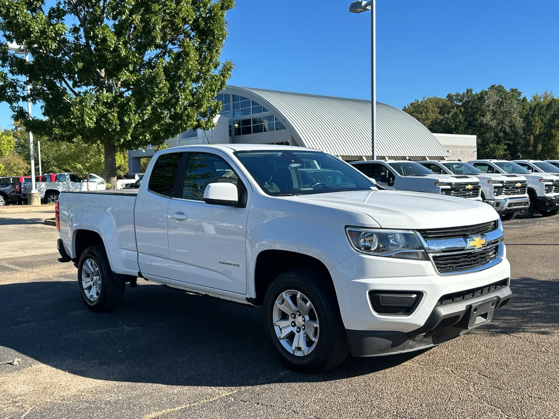 2020 Chevrolet Colorado 2WD LT — photo 1 of 5