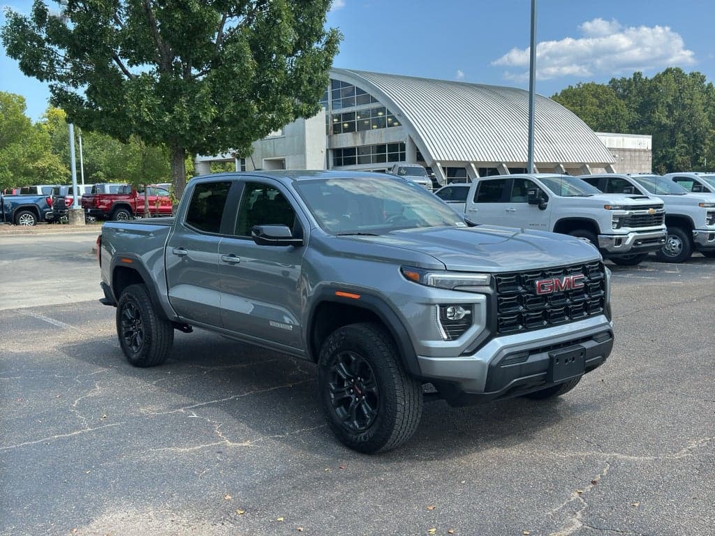 2025 GMC Canyon Elevation — photo 1 of 48