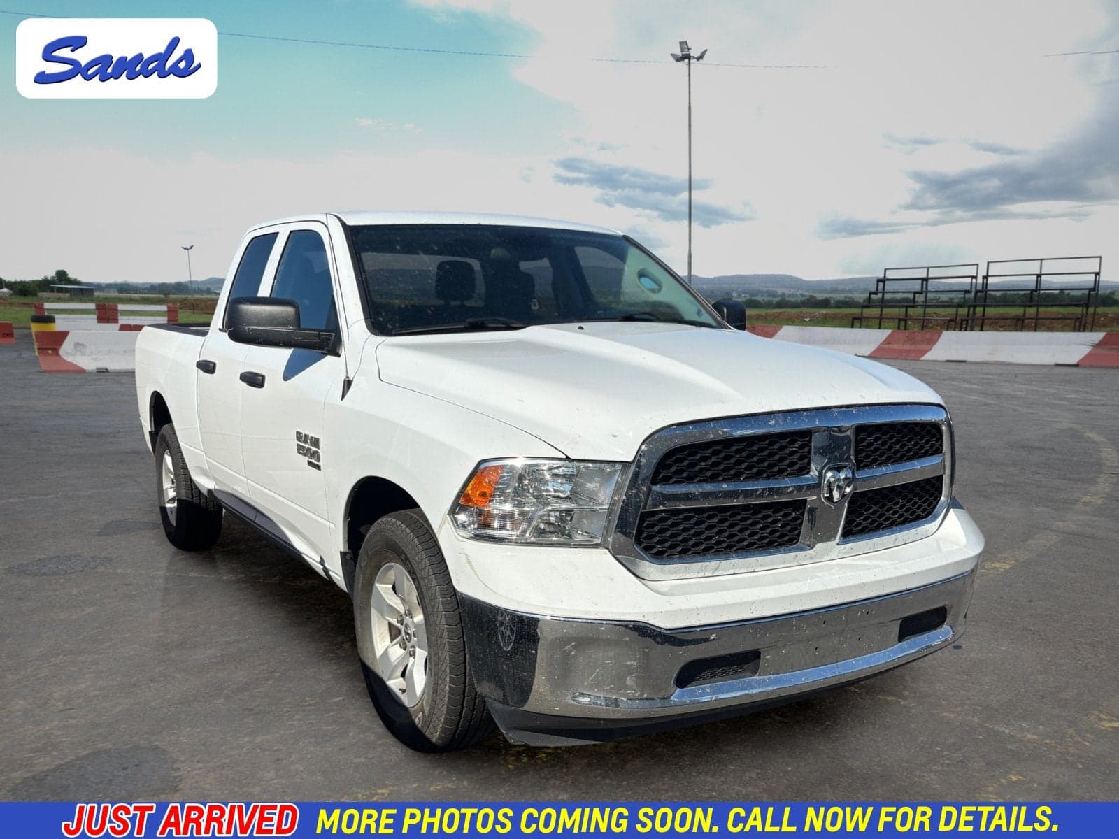 2024 RAM 1500 Classic SLT — photo 1 of 5