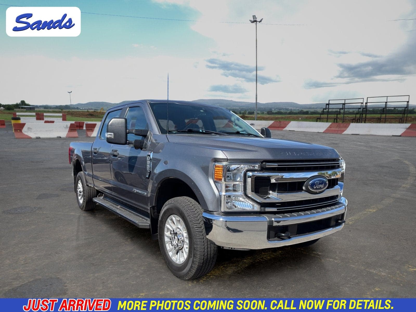 2022 Ford Super Duty F-250 SRW XL — photo 1 of 10