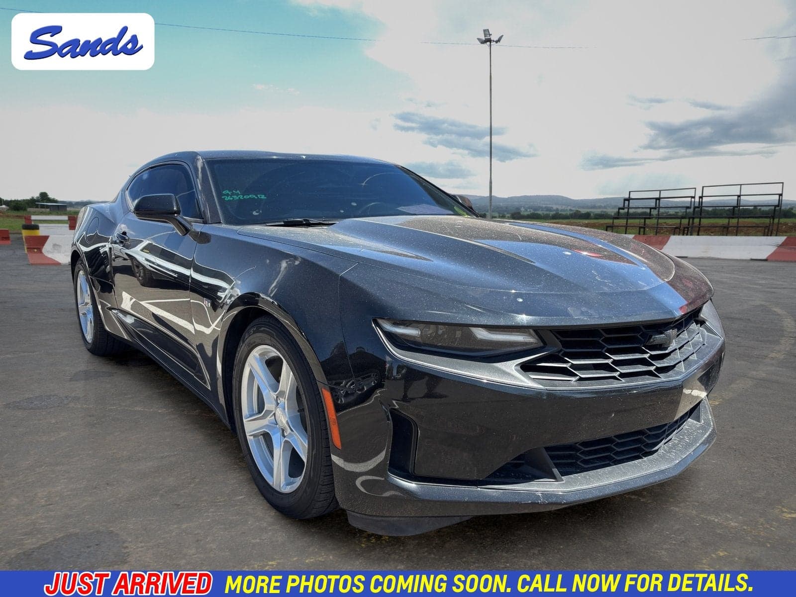 2023 Chevrolet Camaro 1LT — photo 1 of 27