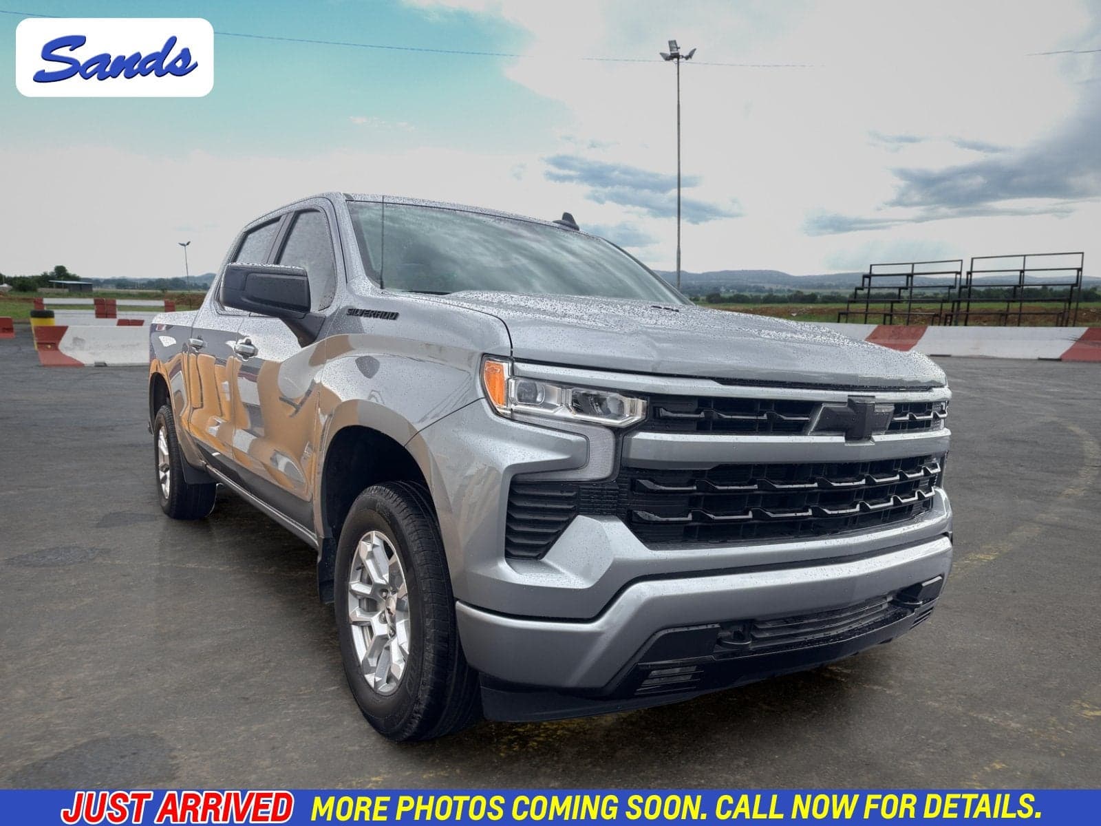 2025 Chevrolet Silverado 1500 RST — photo 1 of 14