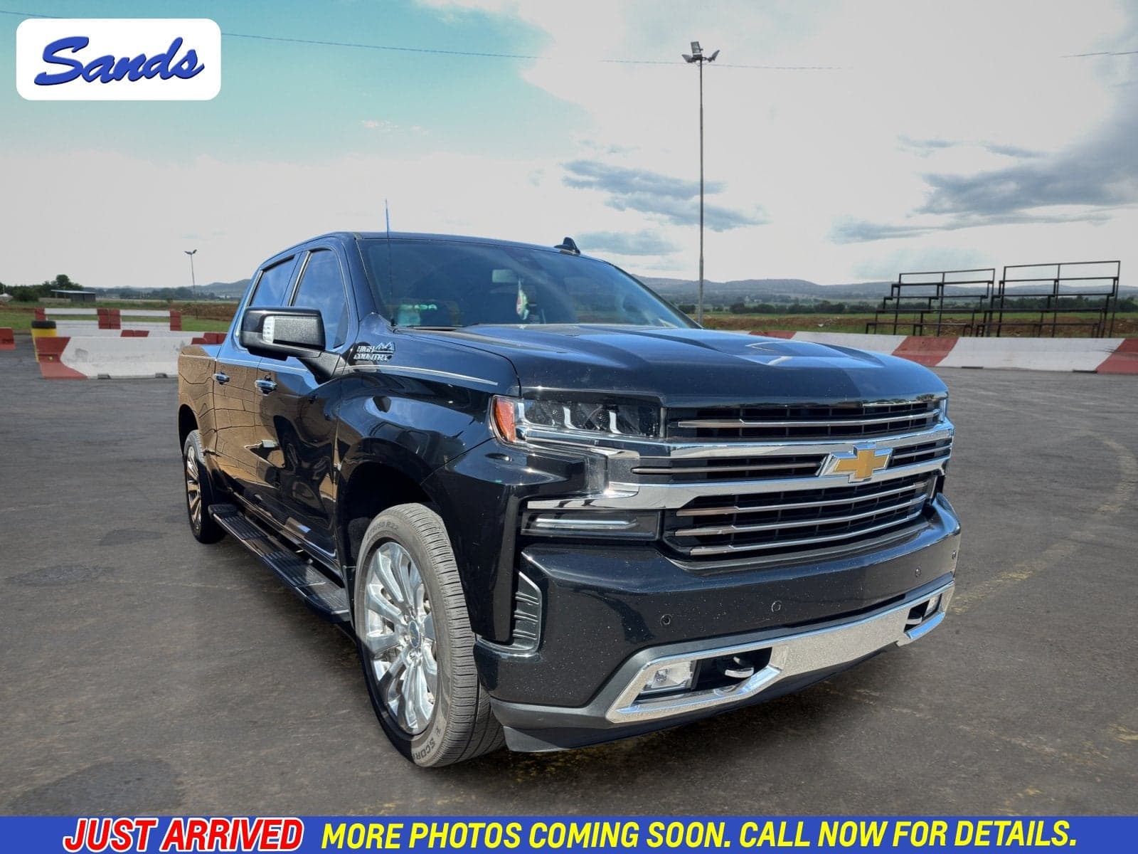2021 Chevrolet Silverado 1500 High Country — photo 1 of 26