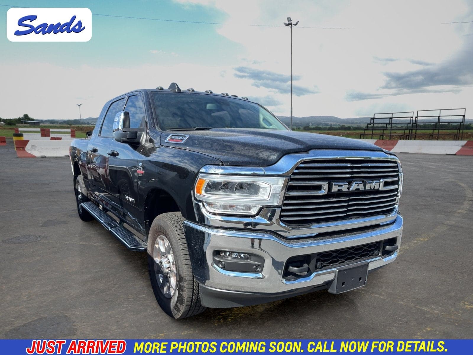 2024 RAM 3500 Laramie — photo 1 of 5
