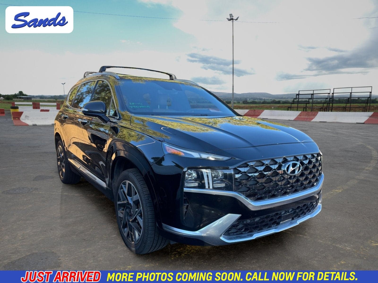 2021 Hyundai Santa Fe Calligraphy — photo 1 of 5