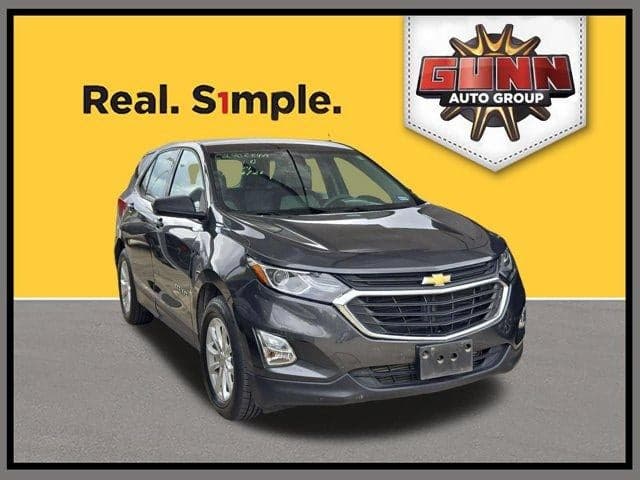2018 Chevrolet Equinox LS — photo 1 of 5