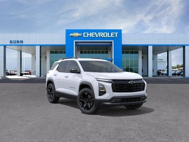 2027 Chevrolet Equinox FWD LT — photo 1 of 5
