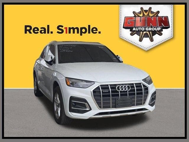 2024 Audi Q5 Premium — photo 1 of 5