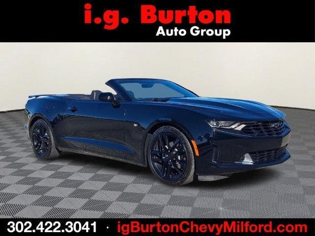 2023 Chevrolet Camaro 3LT — photo 1 of 5