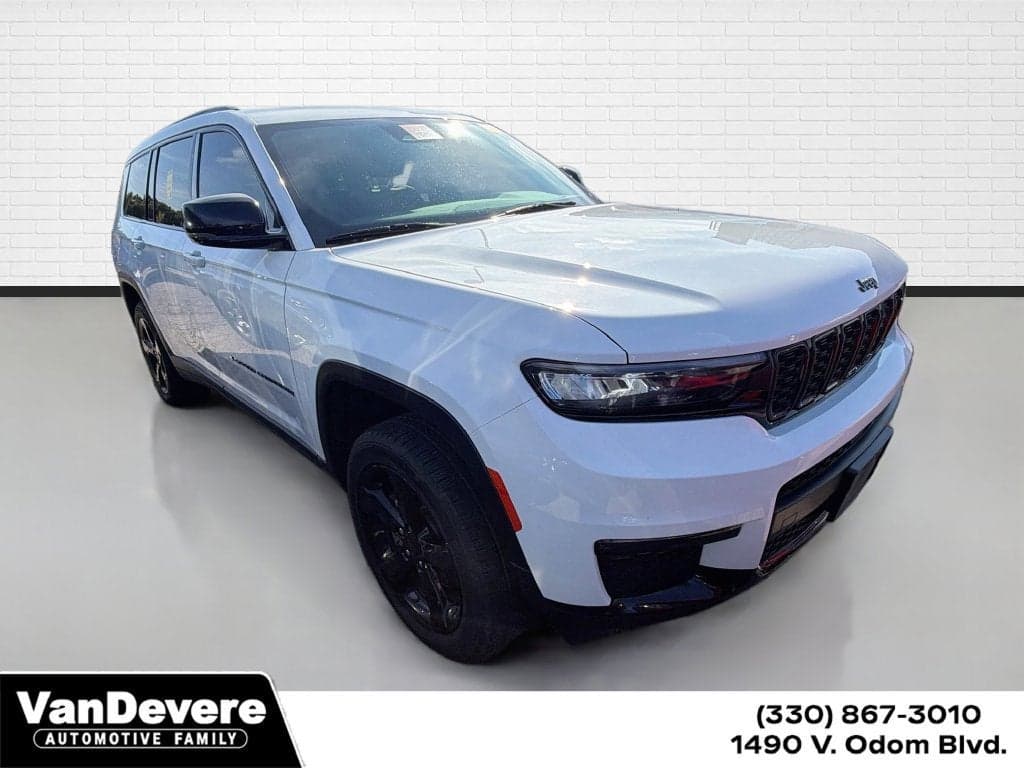 2024 Jeep Grand Cherokee L Limited — photo 1 of 5