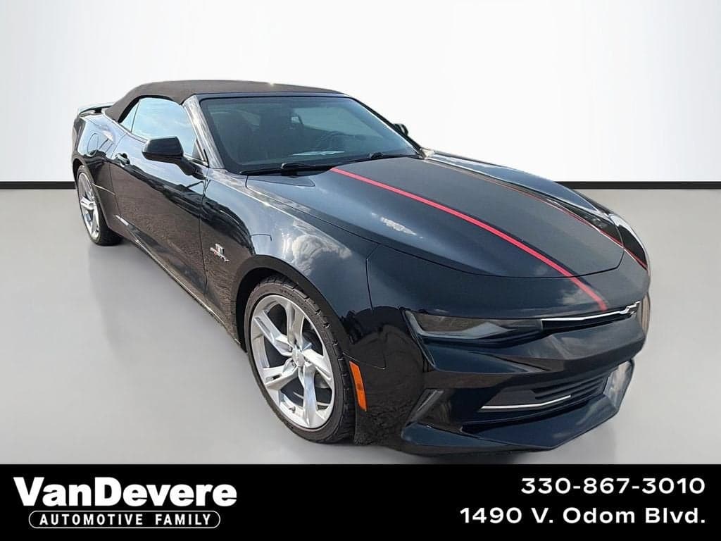 2017 Chevrolet Camaro 1LT — photo 1 of 23