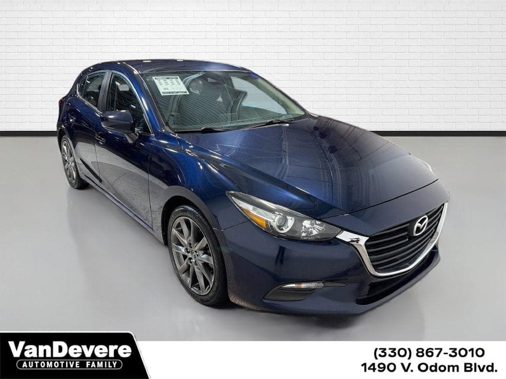 2018 Mazda Mazda3 5-Door Touring — photo 1 of 5
