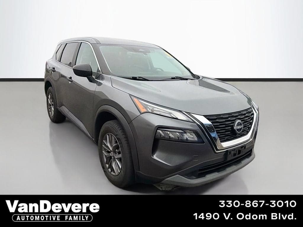 2022 Nissan Rogue S — photo 1 of 27