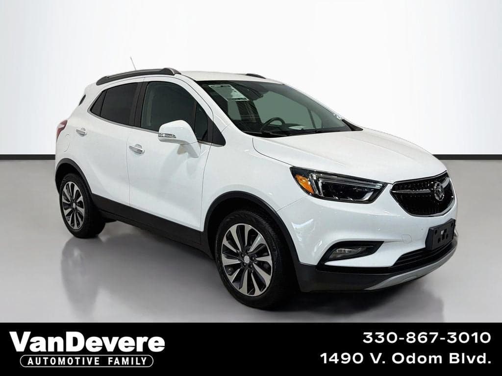 2019 Buick Encore Essence — photo 1 of 29