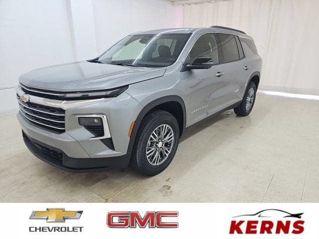2026 Chevrolet Traverse LT — photo 1 of 37