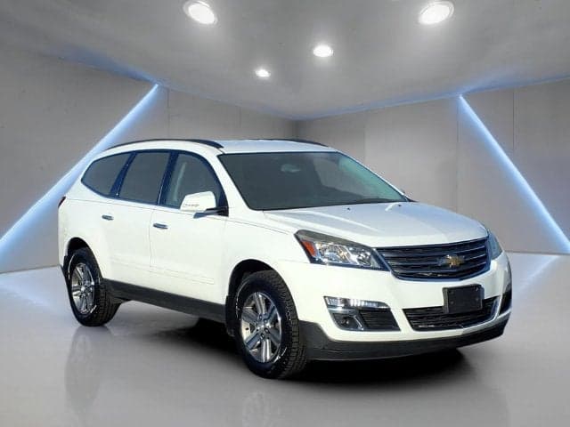 2017 Chevrolet Traverse LT — photo 1 of 5