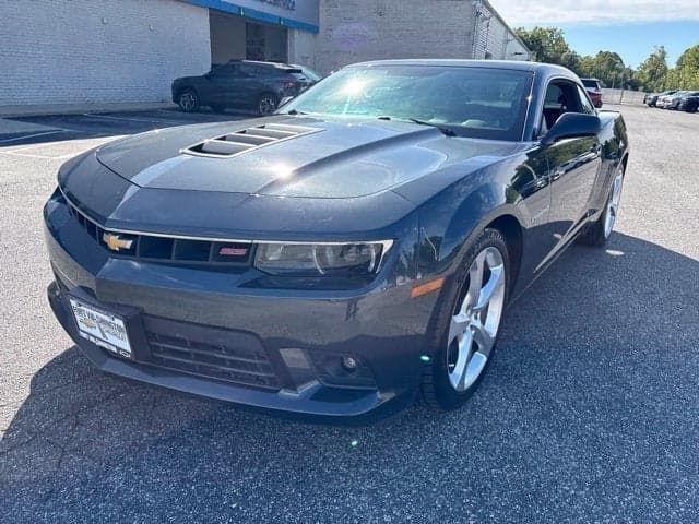 2015 Chevrolet Camaro SS — photo 1 of 5