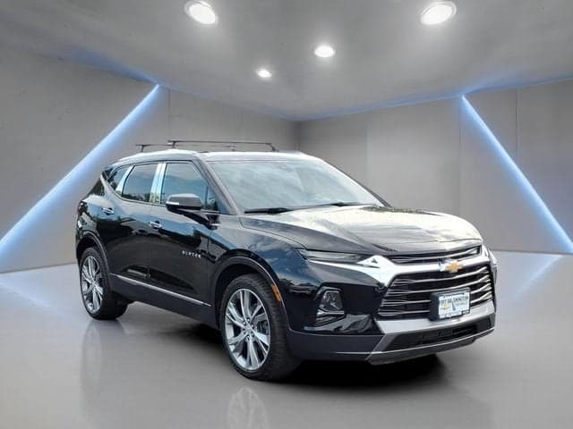 2022 Chevrolet Blazer Premier — photo 1 of 5