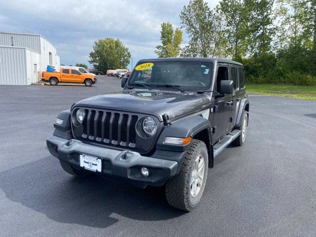 2018 Jeep Wrangler Unlimited Sport S — photo 1 of 12
