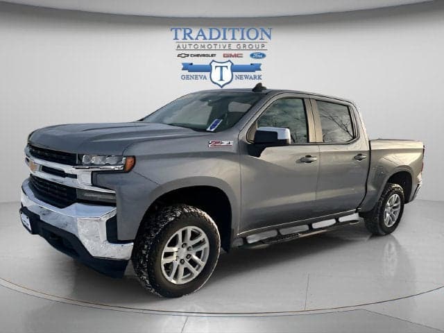 2020 Chevrolet Silverado 1500 LT — photo 1 of 70