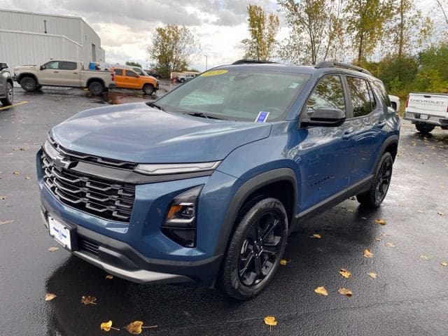 2026 Chevrolet Equinox AWD LT — photo 1 of 5