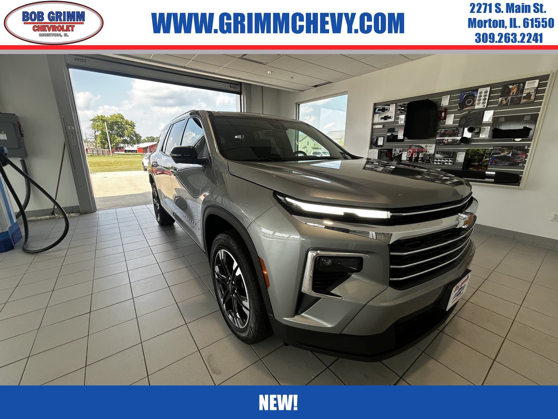 2027 Chevrolet Traverse LT — photo 1 of 34