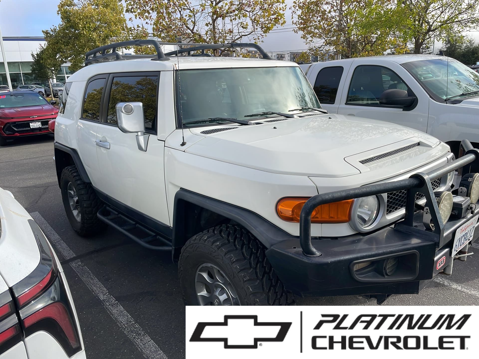 2012 Toyota FJ Cruiser Base — photo 1 of 7