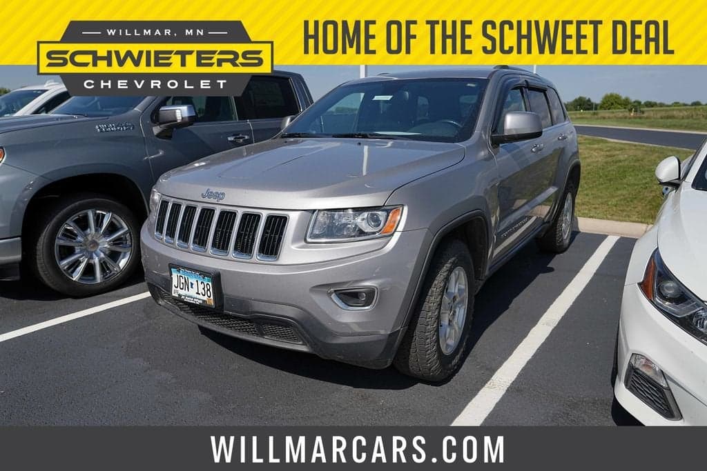 2016 Jeep Grand Cherokee Laredo — photo 1 of 3