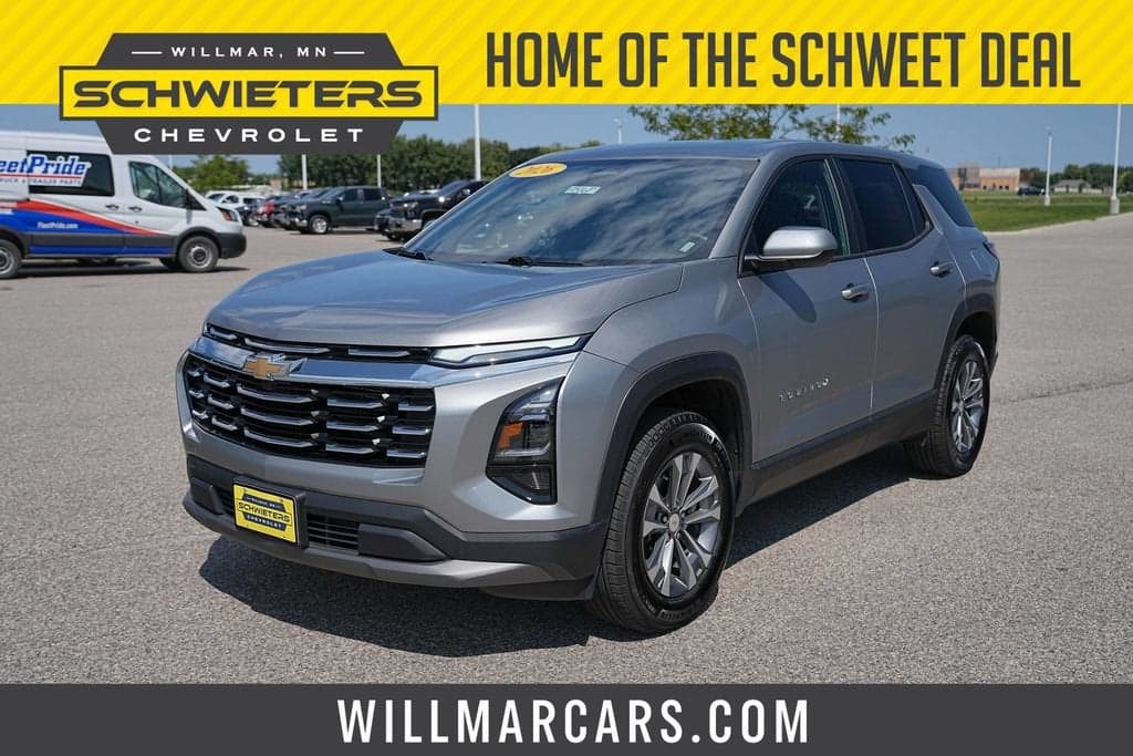 2026 Chevrolet Equinox LT — photo 1 of 5