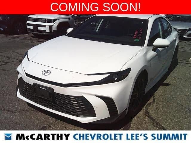 2025 Toyota Camry LE — photo 1 of 7