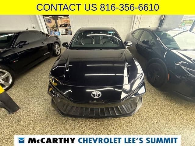2025 Toyota Camry LE — photo 1 of 6