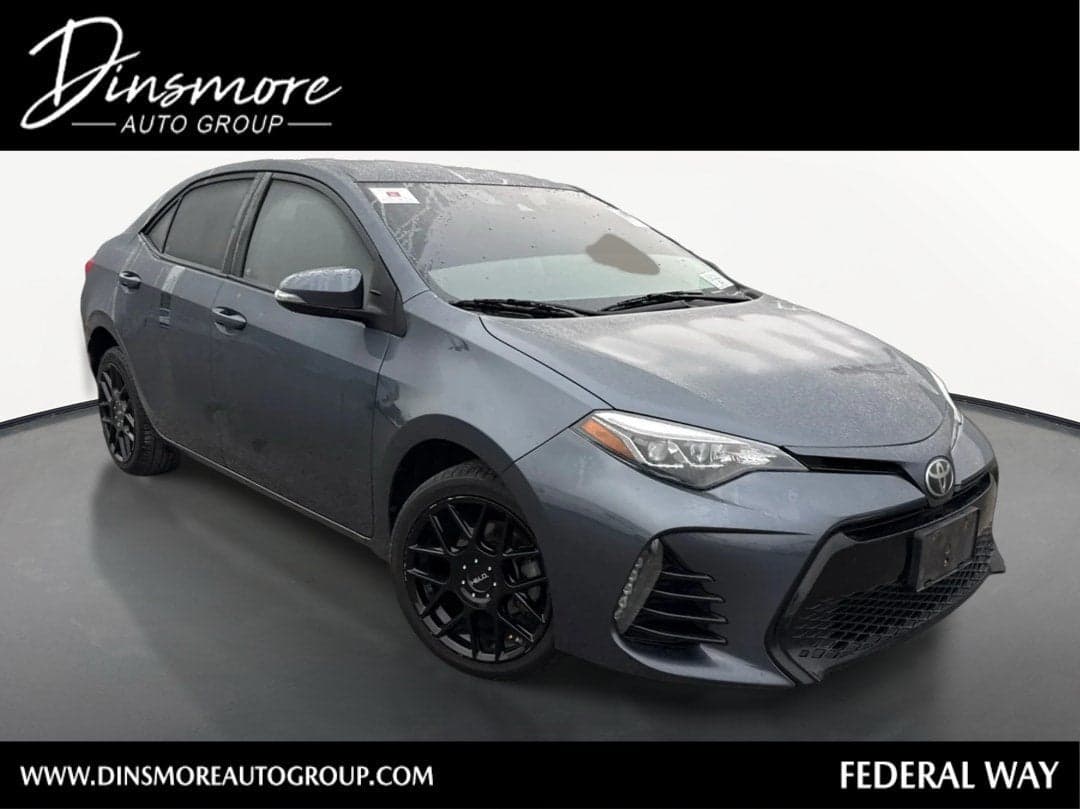 2017 Toyota Corolla SE — photo 1 of 5