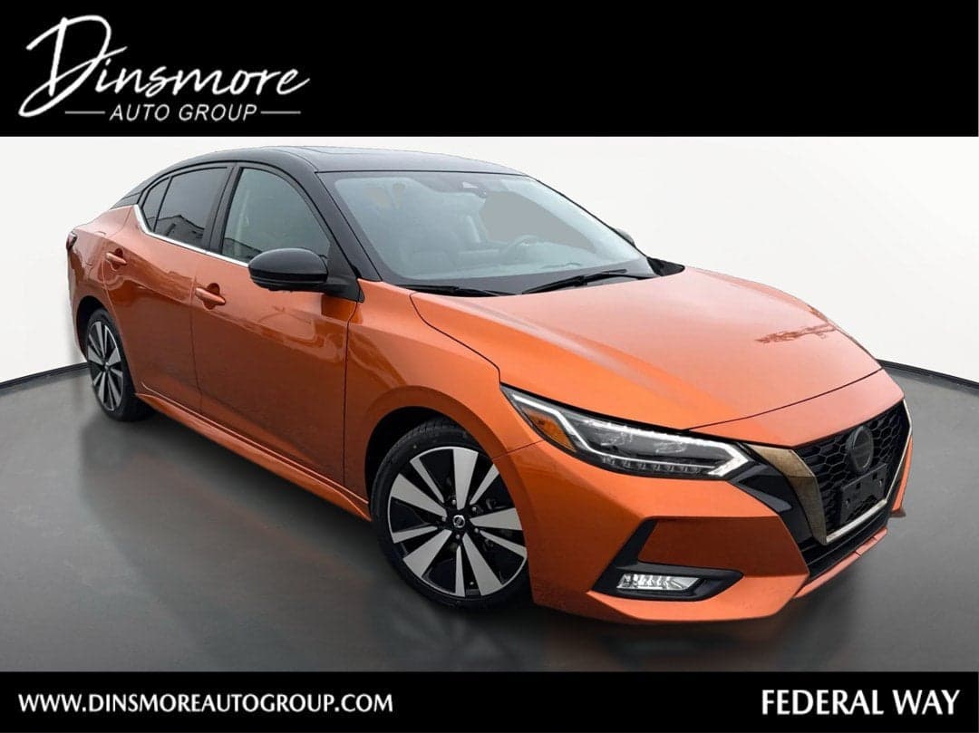 2020 Nissan Sentra SR — photo 1 of 8