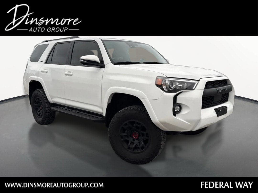 2024 Toyota 4Runner SR5 Premium — photo 1 of 5