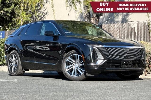 2024 Cadillac LYRIQ Luxury — photo 1 of 5