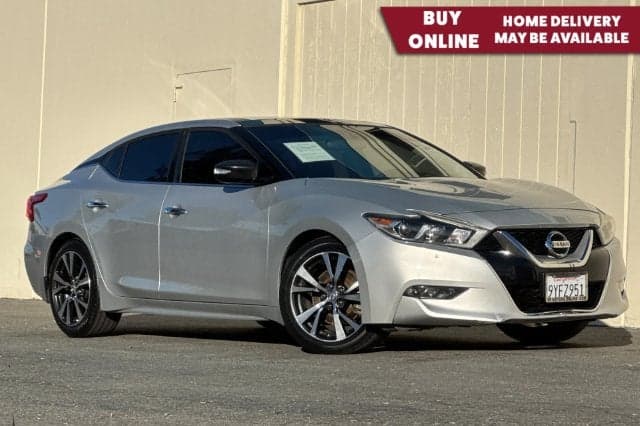 2017 Nissan Maxima SL — photo 1 of 5