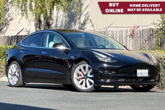 2018 Tesla Model 3 Long Range Battery — photo 1 of 5
