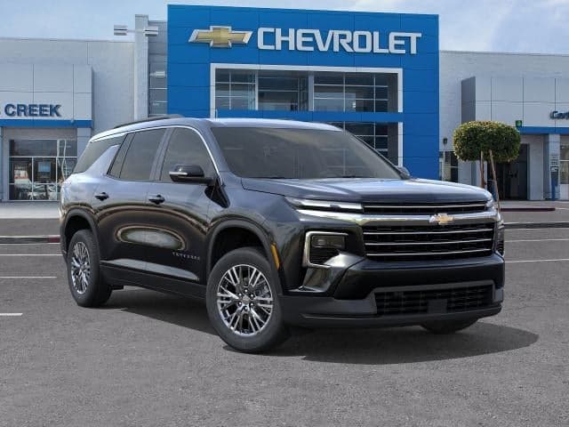 2026 Chevrolet Traverse FWD LT — photo 1 of 31