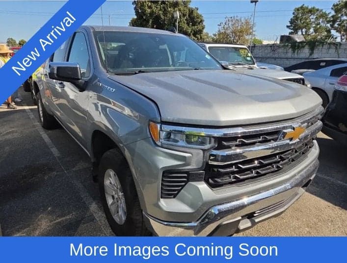 2025 Chevrolet Silverado 1500 LT — photo 1 of 5