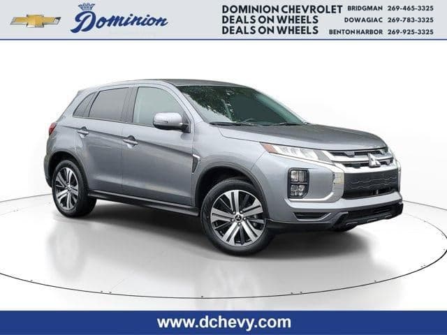 2025 Mitsubishi Outlander Sport S — photo 1 of 26