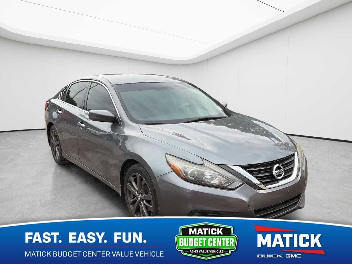 2016 Nissan Altima 2.5 SR — photo 1 of 30